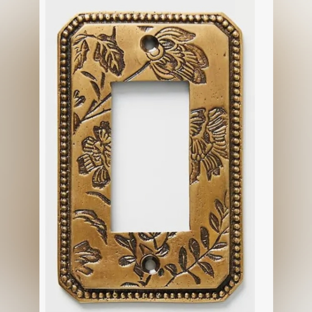Anthropologie Joan Switch Plate Cast brass. NWOT